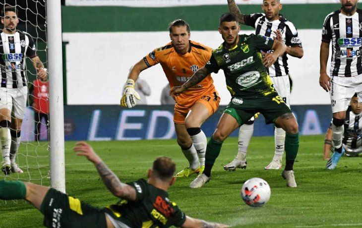 Central Córdoba y Defensa y Justicia empiezan a cerrar la duodécima fecha.&nbsp;