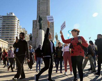 Rosario: una marcha anticuarentena terminó con incidentes