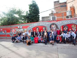 El mural Una Línea Roja de Independiente El mural Una Línea Roja de Independiente