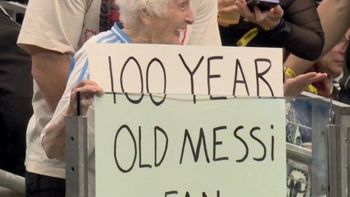 ¿Quién es la abuela de 100 años fanática de Lionel Messi que es récord Guinness y sorprendió en el Mundial? ¿Quién es la abuela de 100 años fanática de Lionel Messi que es récord Guinness y sorprendió en el Mundial?