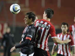 sobre el final, estudiantes se impuso ante santamarina sobre el final, estudiantes se impuso ante santamarina