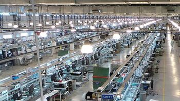 Fábrica vacía en Tierra del Fuego Fábrica vacía en Tierra del Fuego