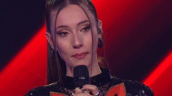 el duro momento que vivio una participante en el escenario de la voz: ¿en la cuerda floja? el duro momento que vivio una participante en el escenario de la voz: ¿en la cuerda floja?