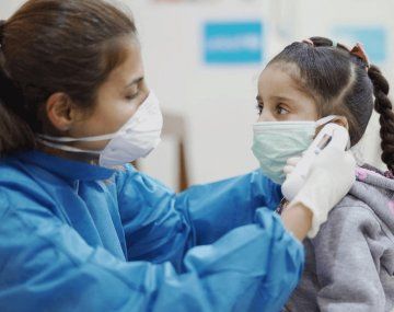 El DNU sobre vacunas incluye la protección de chicos y adolescentes