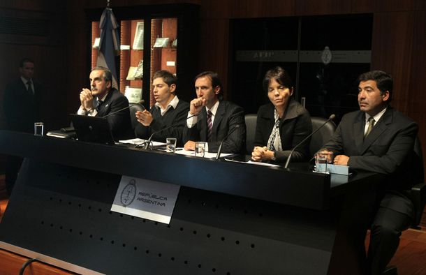 El Gobierno decidió la ampliación de los bonos BAADE