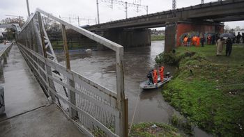 desesperado pedido de la esposa y madre de los desaparecidos en el riachuelo: necesito encontrarlos desesperado pedido de la esposa y madre de los desaparecidos en el riachuelo: necesito encontrarlos