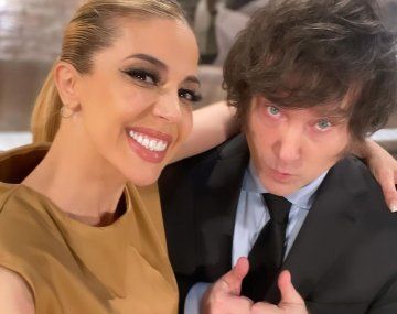 Virginia Gallardo junto a Javier Milei