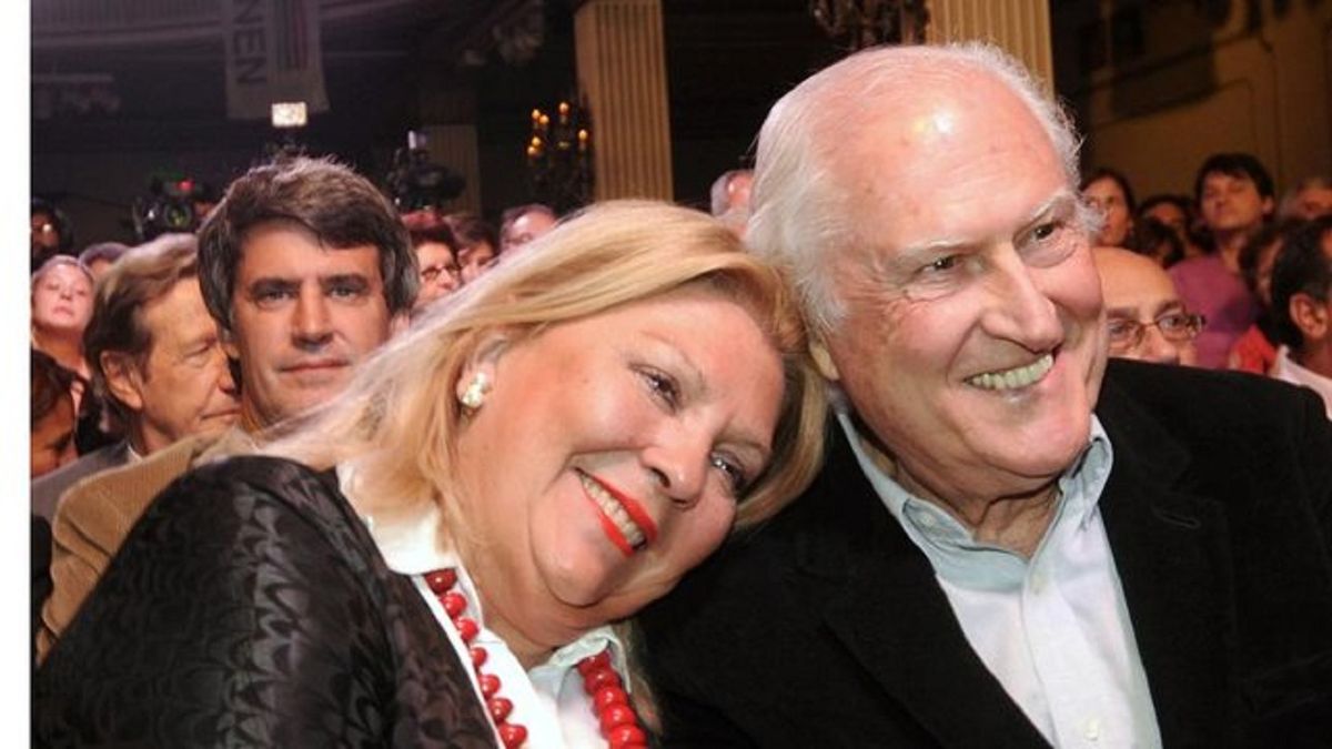 Pino Solanas le apuntó a Carrió: Sin empuje mediático no existe