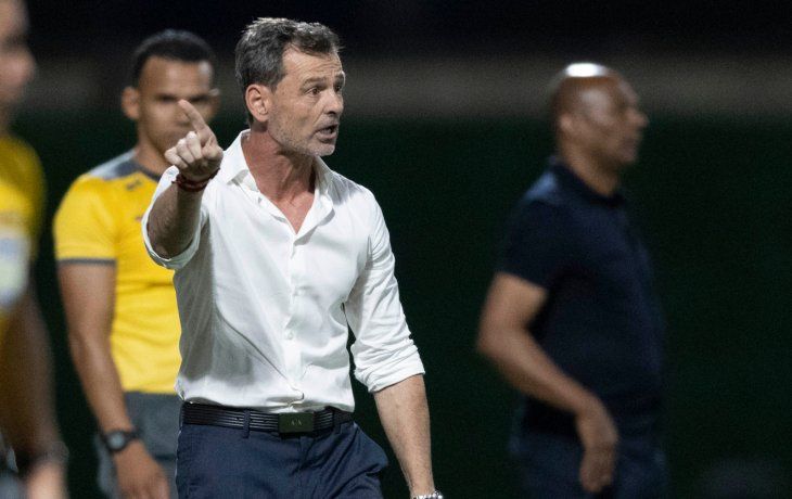Con el debut de Diego Cocca como DT, México venció a Surinam por 2 a 0
