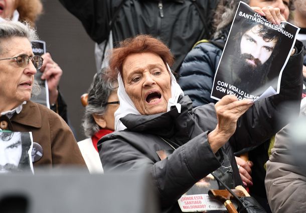 Murió Taty Almeida, incansable luchadora por los derechos humanos Murió Taty Almeida, incansable luchadora por los derechos humanos