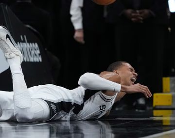 Alarma en la NBA: Victor Wembanyama sufrió una conmoción cerebral y es duda para los playoffs
