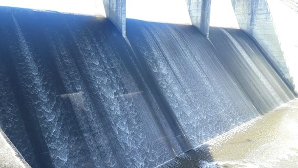 Las represas de Paso Severino están a tope y la crisis del agua pasó a ser un mal recuerdo.