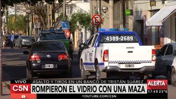 Golpe comando en un banco de Tristán Suárez Golpe comando en un banco de Tristán Suárez