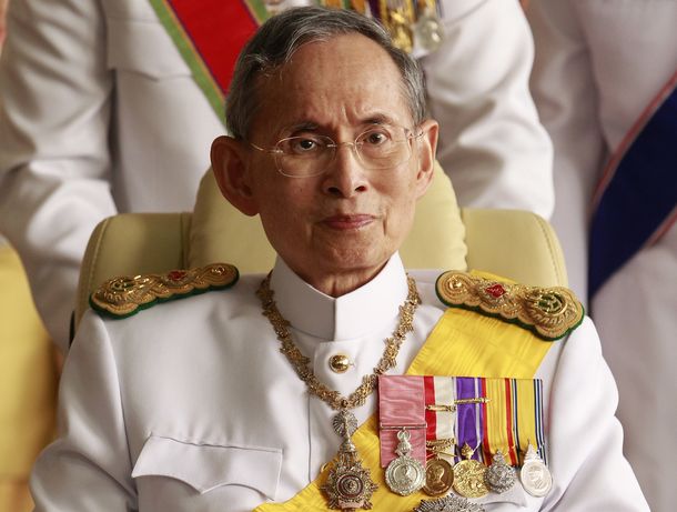 Murió Bhumibol Adulyadej
