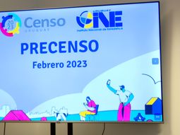 El precenso durará tres semanas y tiene l objetivo de verificar las direcciones en más de 1,4 millones de hogares uruguayos. El precenso durará tres semanas y tiene l objetivo de verificar las direcciones en más de 1,4 millones de hogares uruguayos.