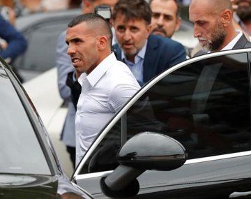 Comparan la llegada de Carlos Tevez a Rosario Central con la de Maradona a Dorados