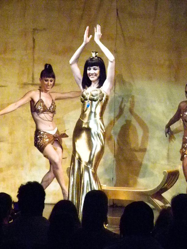 Cristina Pérez como Cleopatra