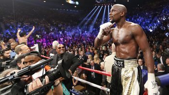 mayweather gano por puntos y se quedo con la pelea ante pacquiao mayweather gano por puntos y se quedo con la pelea ante pacquiao