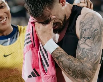 Cantero rompió en llanto tras cambiar camisetas con Messi: Ojalá no despierte