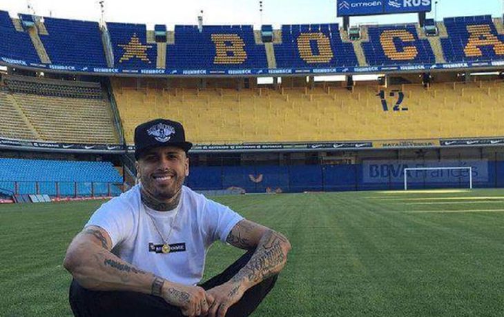 El cantante de reggaeton Nicky Jam cumplió su sueño y cantó en la Bombonera