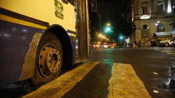 Paro de colectivos en La Plata por tiempo indeterminado Paro de colectivos en La Plata por tiempo indeterminado