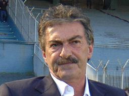 La-volpe_racing_100