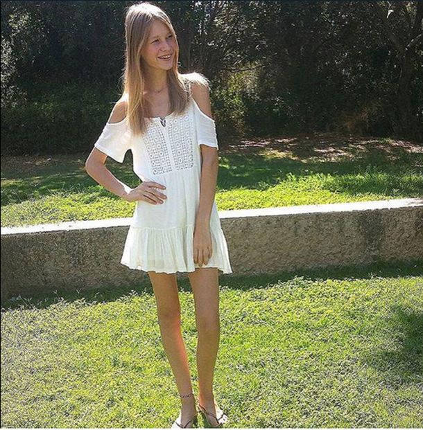 Una popular casa de moda contrató a una modelo de sólo 14 años