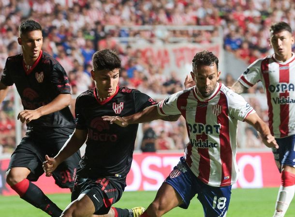 Torneo Apertura: Unión e Instituto de Córdoba igualaron sin goles