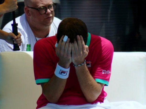 Diego Schwartzman se lesionó, abandonó en Auckland y es duda para el Abierto de Australia