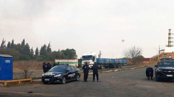Santa Fe: retienen a dos directivos de Techint en una protesta de trabajadores de una f&aacute;brica