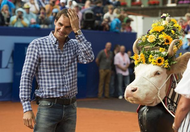 Roger Federer recibió un curioso regalo en su tierra natal