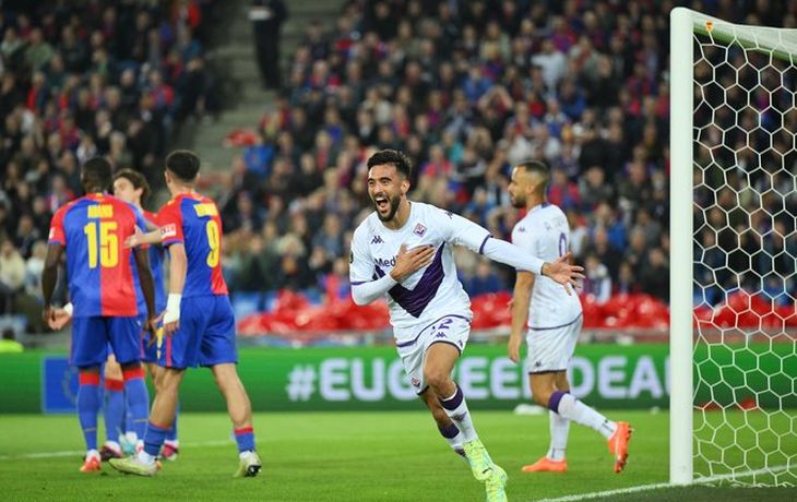 Doblete de Nico González para que Fiorentina sea finalista