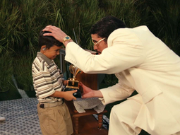 Lincoln Foz Ramadan es argentino: se supo quién era el nene que acompañó a Bad Bunny en el Super Bowl 2026