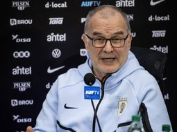 marcelo bielsa aclaro por que dejo afuera a nandez del mundial 2026: su tajante motivo marcelo bielsa aclaro por que dejo afuera a nandez del mundial 2026: su tajante motivo
