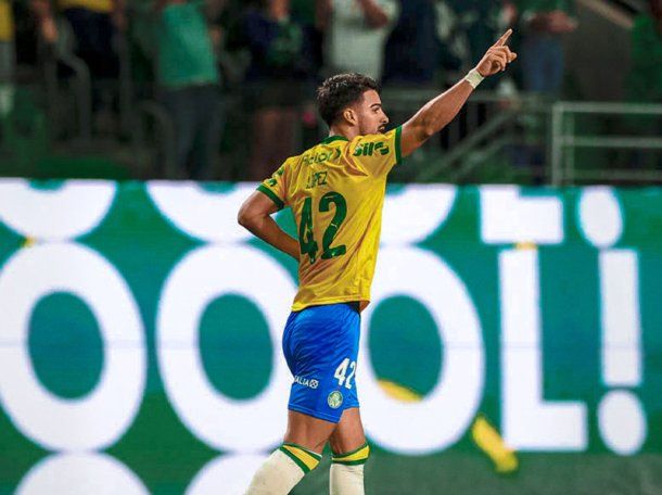 Video: José Manuel López recibió la convocatoria de Scaloni con un doblete en Palmeiras