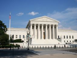 la corte de ee.uu., a favor de los buitre contra la posicion argentina la corte de ee.uu., a favor de los buitre contra la posicion argentina