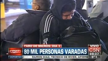 bronca y preocupacion de los usuarios por el paro de micros bronca y preocupacion de los usuarios por el paro de micros