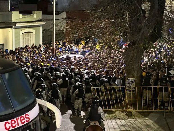 El impactante relato de un hincha de Boca sobre la represión policial en Uruguay