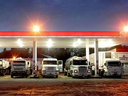 Le robaron 12 cajones de cerveza a un camionero en Bahía Blanca. Le robaron 12 cajones de cerveza a un camionero en Bahía Blanca.