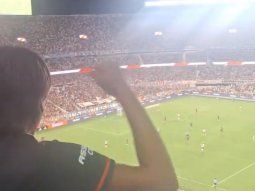 jugadores...: explotaron los hinchas de river tras el cuarto gol de tigre jugadores...: explotaron los hinchas de river tras el cuarto gol de tigre