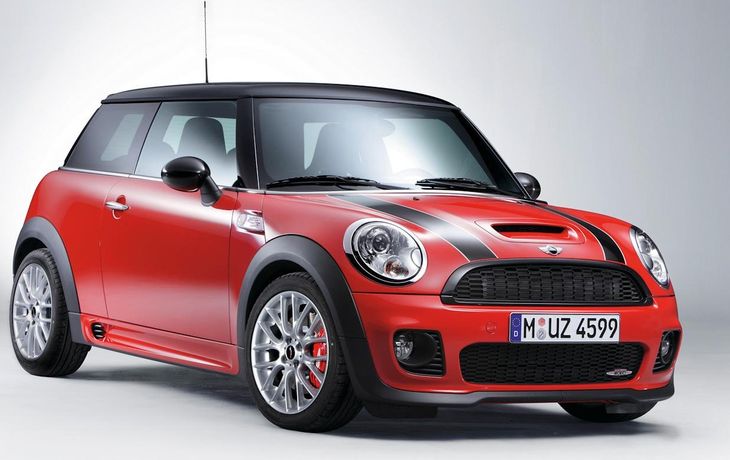 Una empresa regalará un Mini Cooper a un cliente por publicidad engañosa