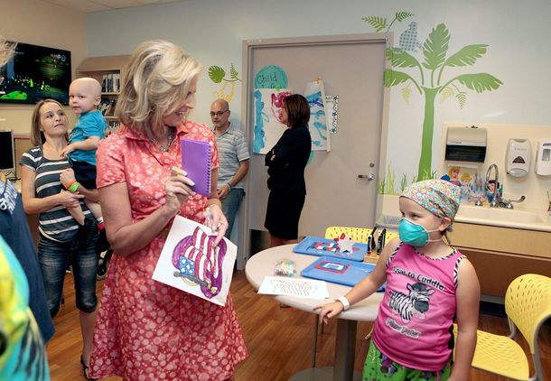 Cómo son las mujeres que enamoraron a los candidatos