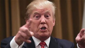 donald trump dice que ama a los latinos, pero no la inmigracion ilegal donald trump dice que ama a los latinos, pero no la inmigracion ilegal