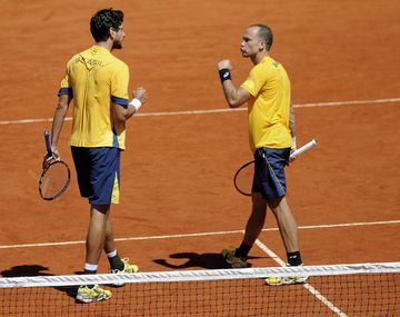 Argentina cayó en el dobles y Brasil acaricia los cuartos