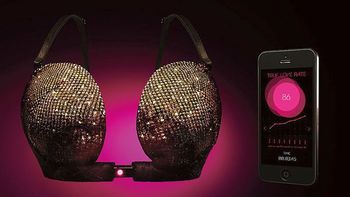 increible: crean un corpino que se abre solo si la mujer siente amor verdadero increible: crean un corpino que se abre solo si la mujer siente amor verdadero