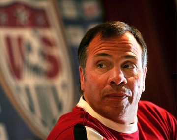 Arena tiene 65 años y será su segunda experiencia en la Selección