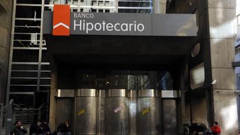 sin atencion al publico en los bancos del pais por ganancias sin atencion al publico en los bancos del pais por ganancias