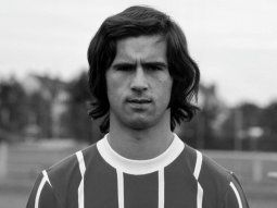 Murió Gerd Müller, goleador de  Alemania y Bayern Múnich