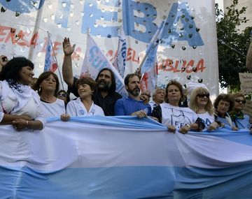 Este miércoles habrá varios cortes por la Marcha Federal Docente