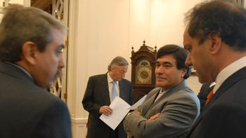 el oficialismo destaca la decision de scioli de elegir a zannini como vice el oficialismo destaca la decision de scioli de elegir a zannini como vice